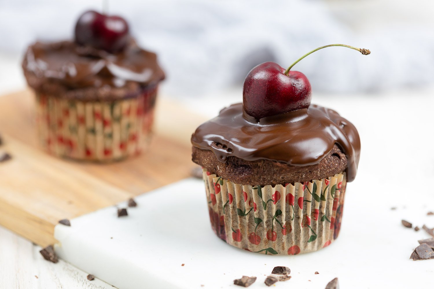 Low Carb Schoko-Kirsch-Muffins – Saftig, schokoladig & zuckerfrei